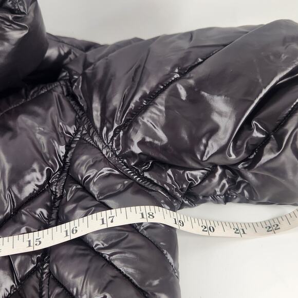 Guess Quilted Puffer Winter Jacket Size Small Shiny Black Full Zip Thumb Holes - Picture 10 of 10